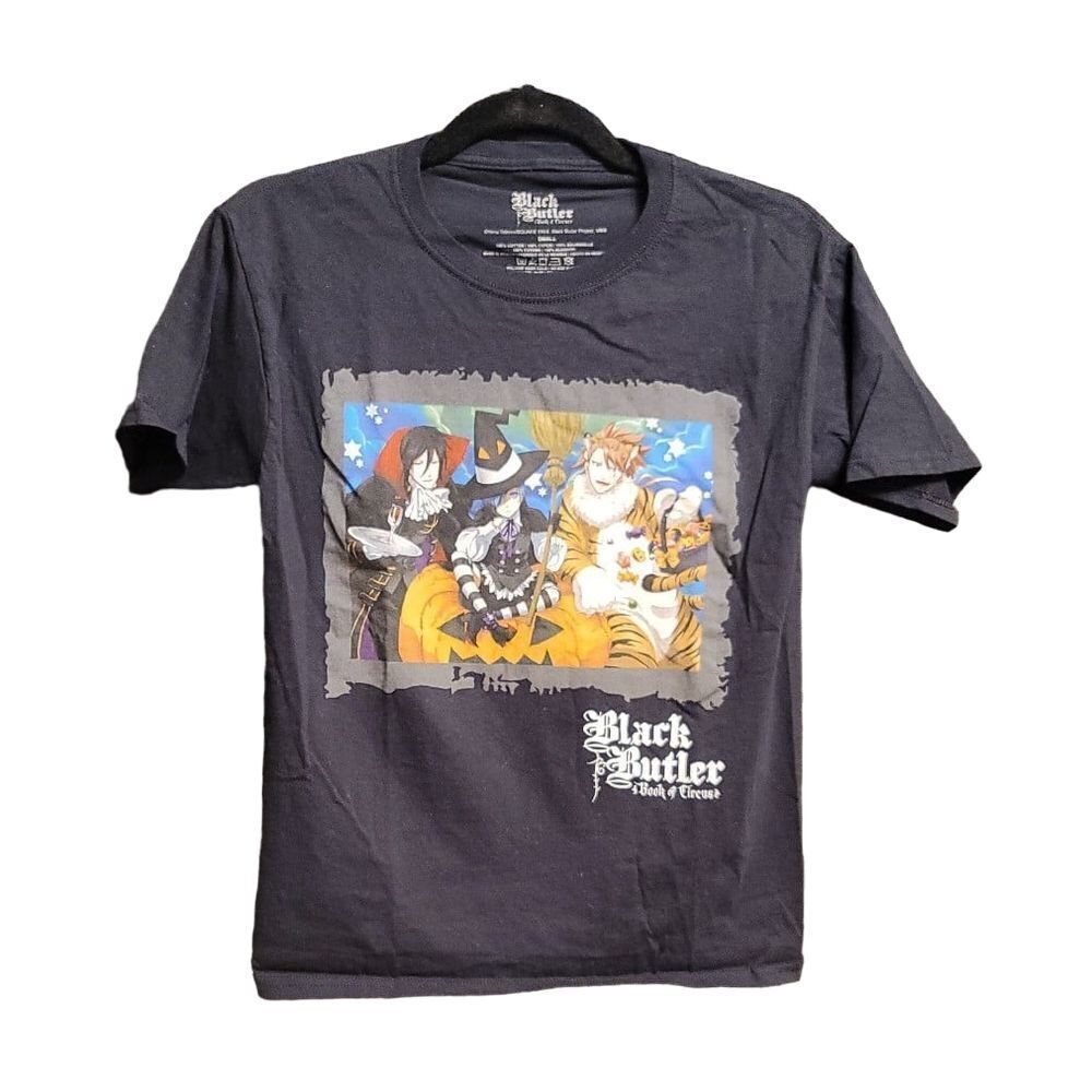 Black Butler Book of Circus T-shirt size small
